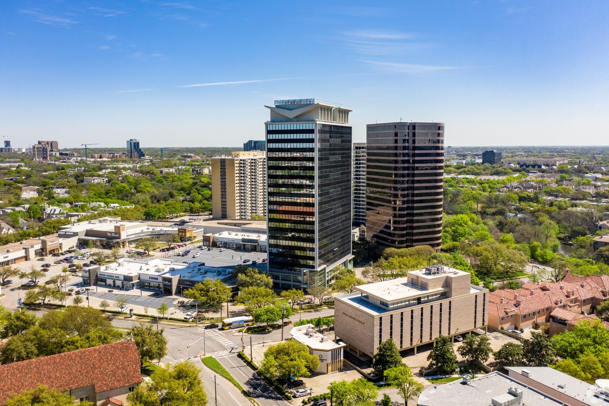 DLV TC Village acquires mixed-use center in Dallas’ Turtle Creek neighborhood